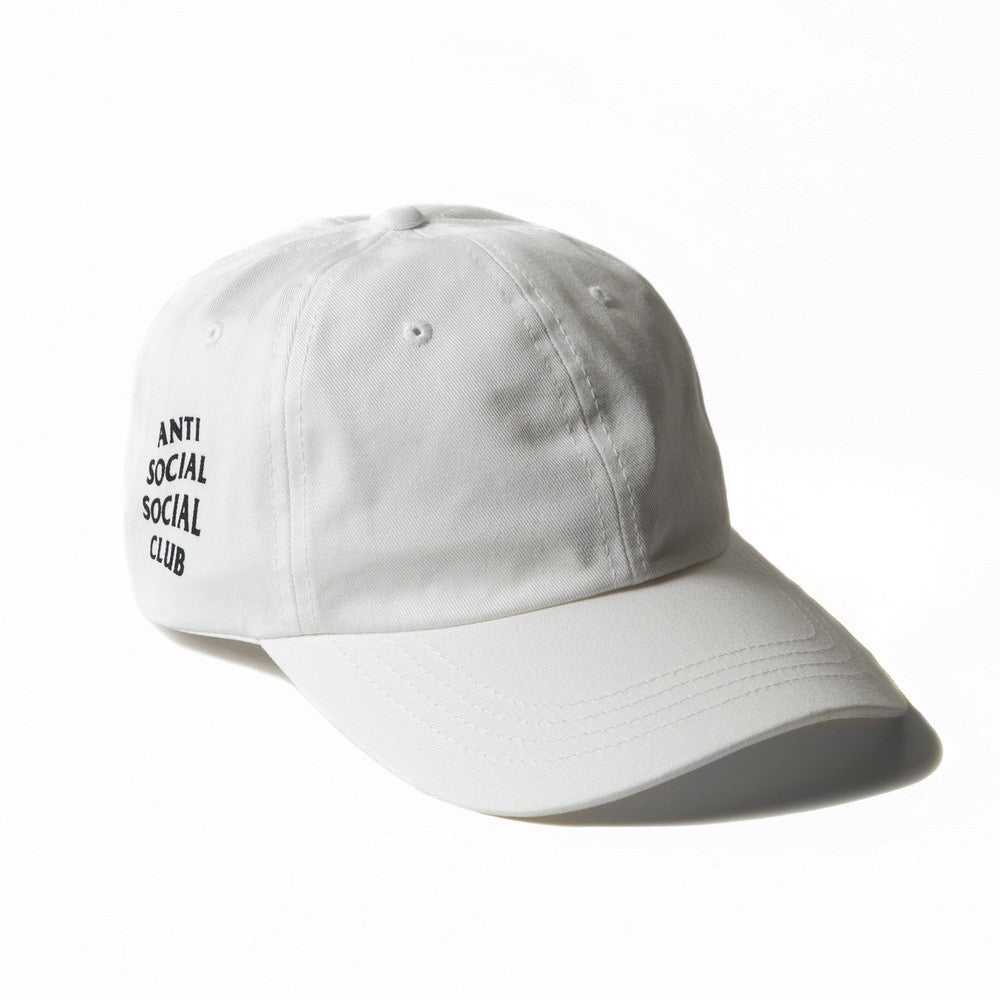 GORRA EXTRAÑA